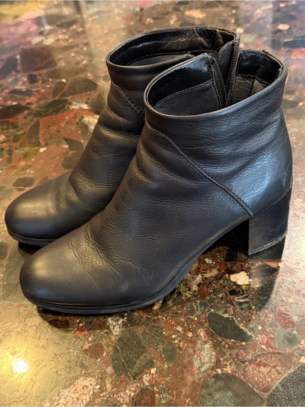Aquatalia Black Leather Women's Ankle Boots - Block Heel Weatherproof 7.5